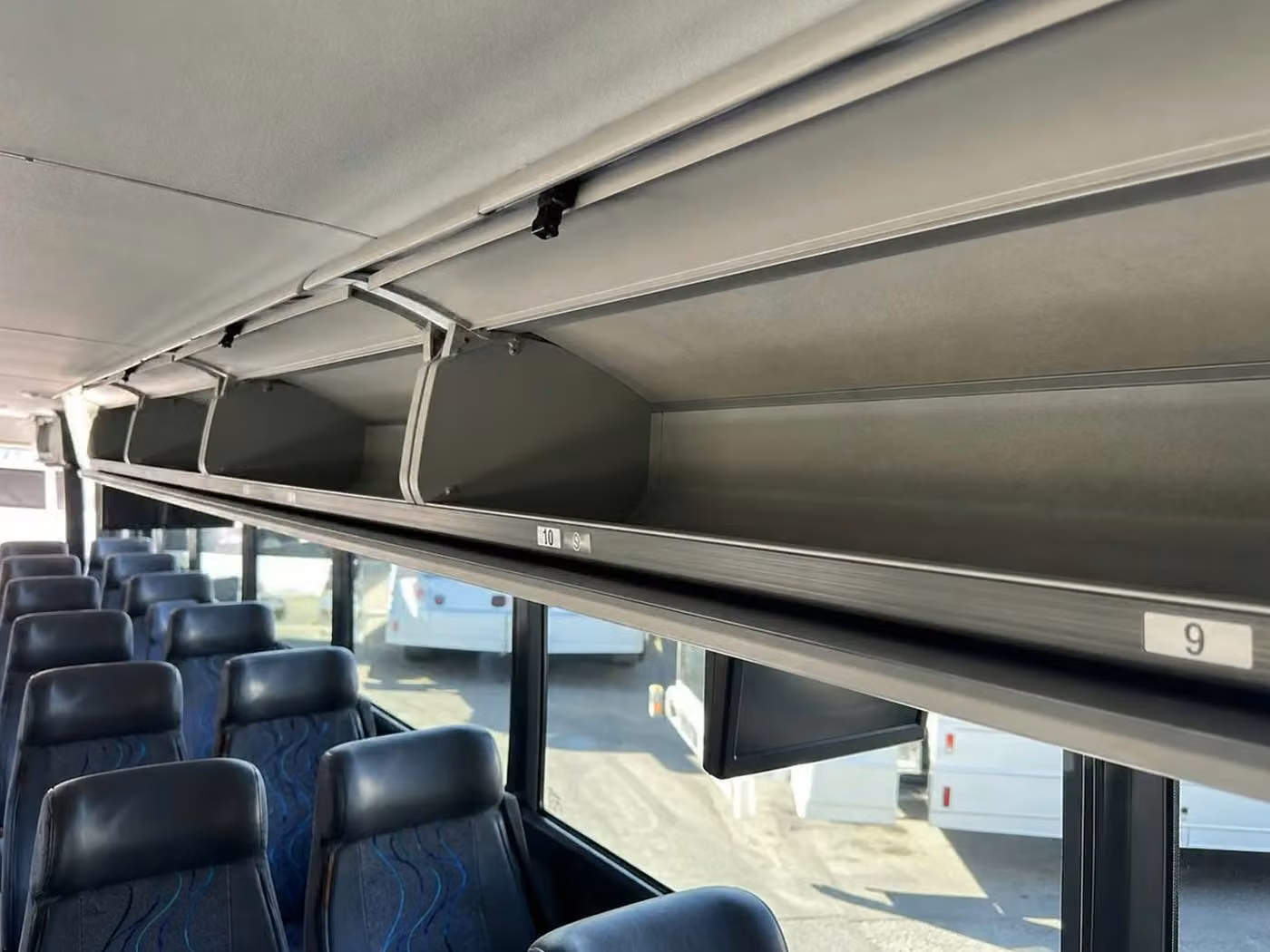 parkland 25 passenger minibus overhead storage