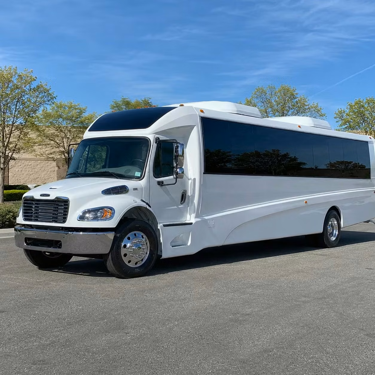 parkland 28 passenger minibus rental