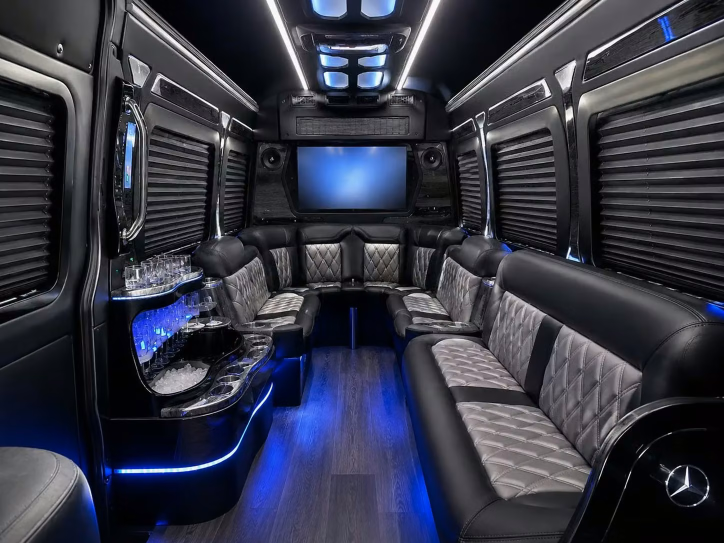 parkland bus rentals for any type of group