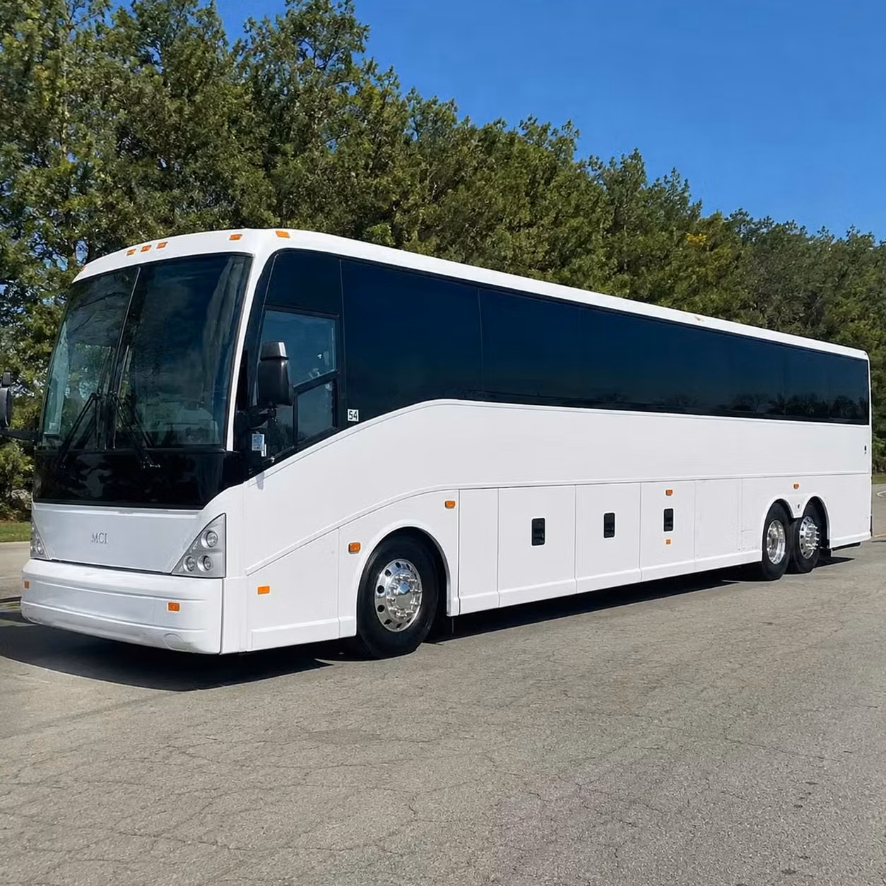 parkland customizable shuttle bus rentals for airport employees