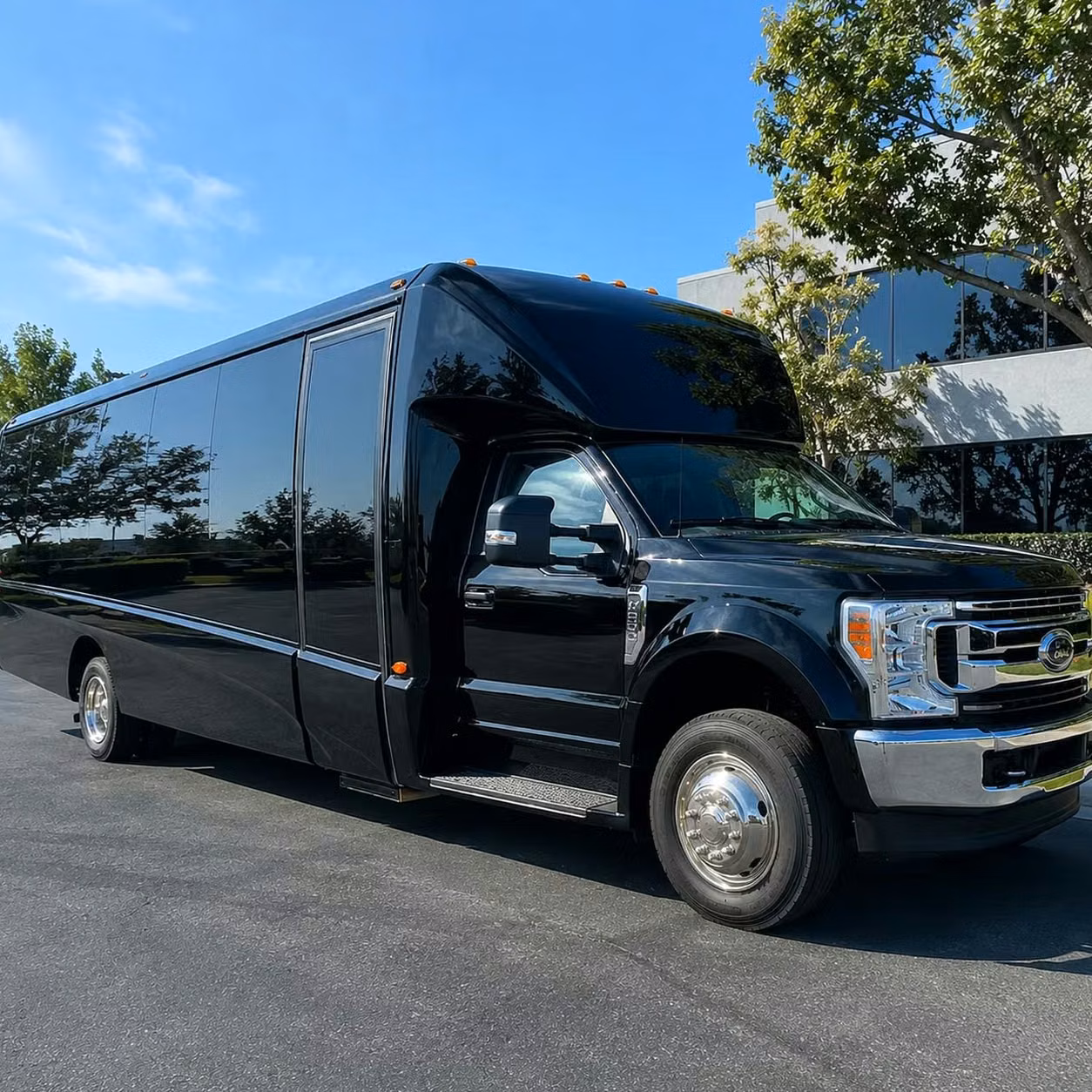 parkland prom and homecoming party buses in parkland