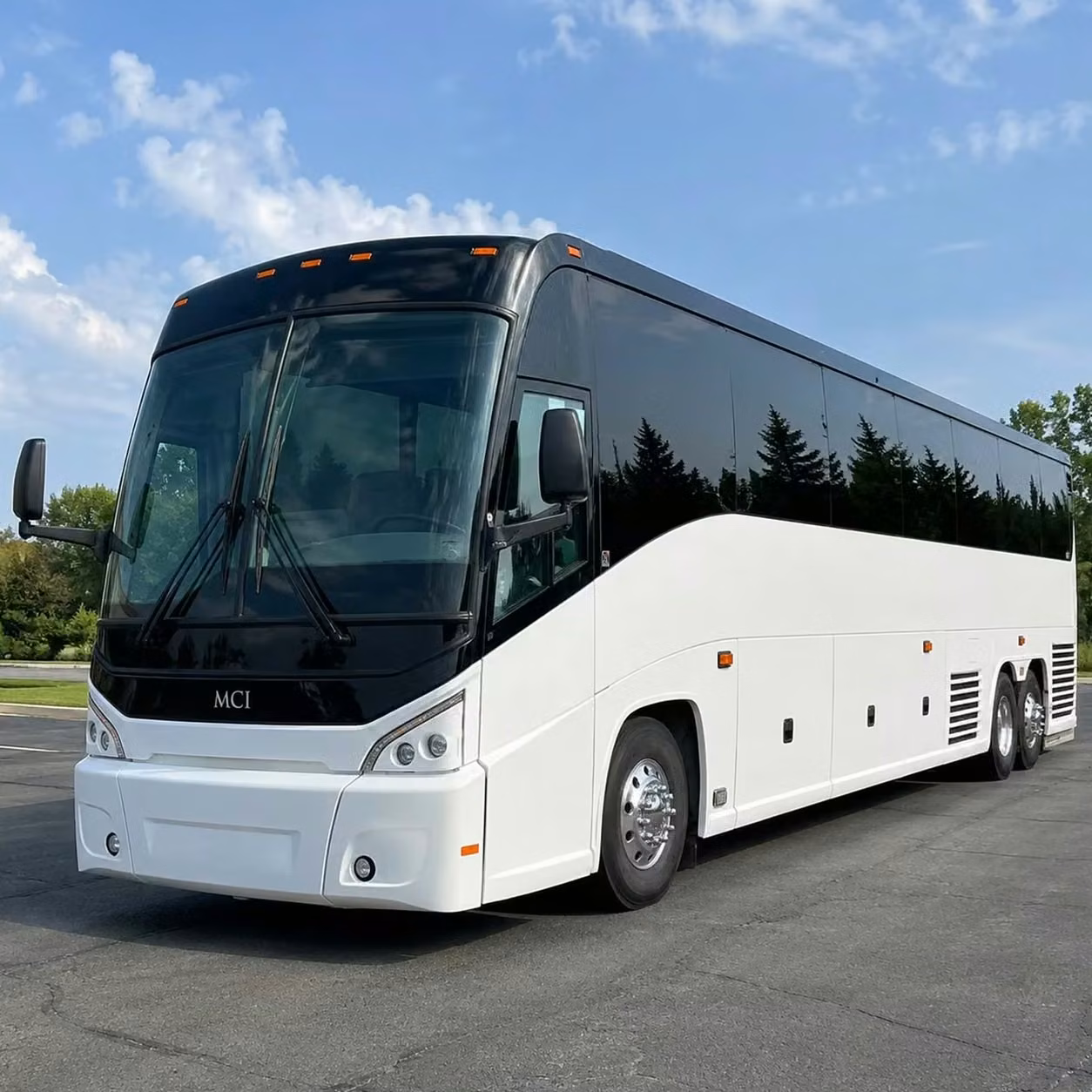 parkland round trip hotel shuttles for out of town festival fans